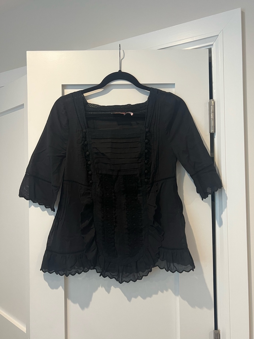 Juicy Couture Doen Look-Alike Cotton Ruffled Y2K Black Frilly Blouse